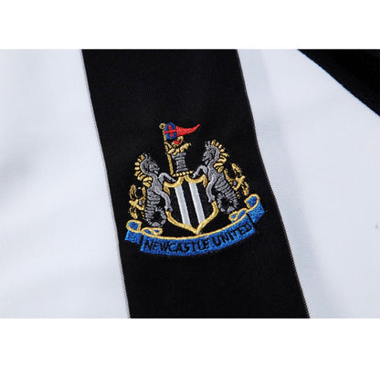 Newcastle 2004/05 Domicile