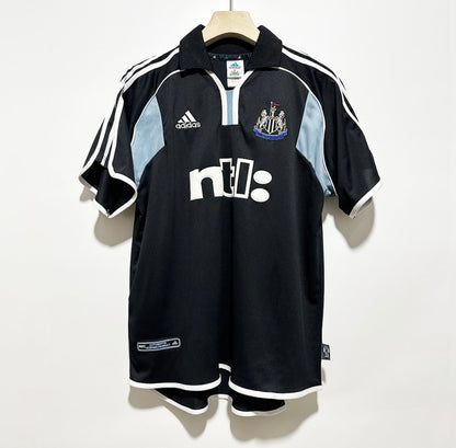 Newcastle 2000/01 Extérieur
